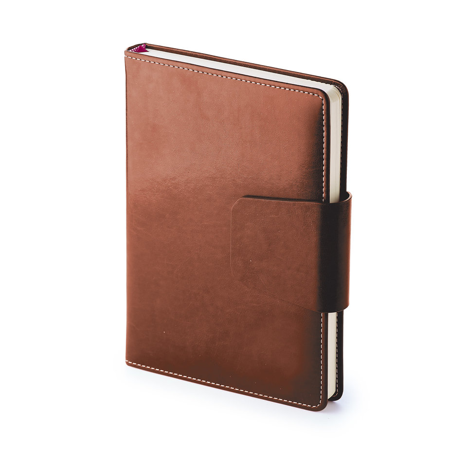 ежедневник недатированный А5 Prestige 3-352/06 бордовый Bruno Visconti