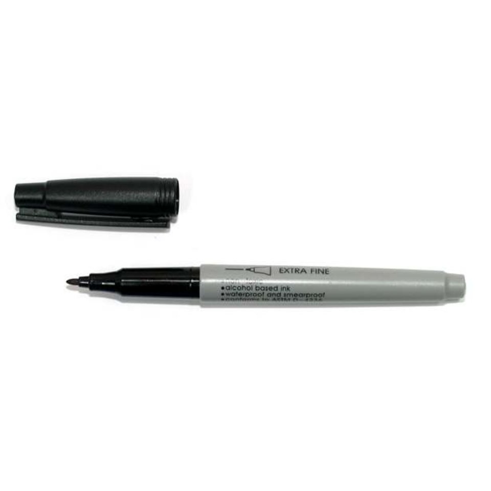 маркер перманентный тонкий 2мм Line Plus-Fine 200F черный