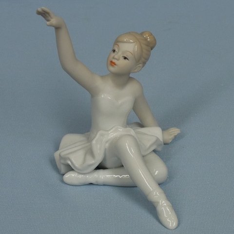 статуэтка Балерина 14см VS-3185