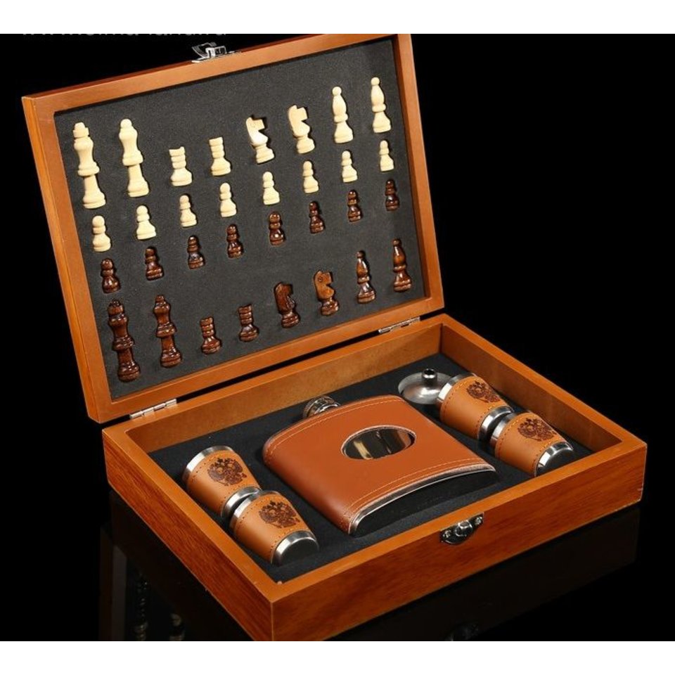 набор Для крепких напитков+шахматы 3470676