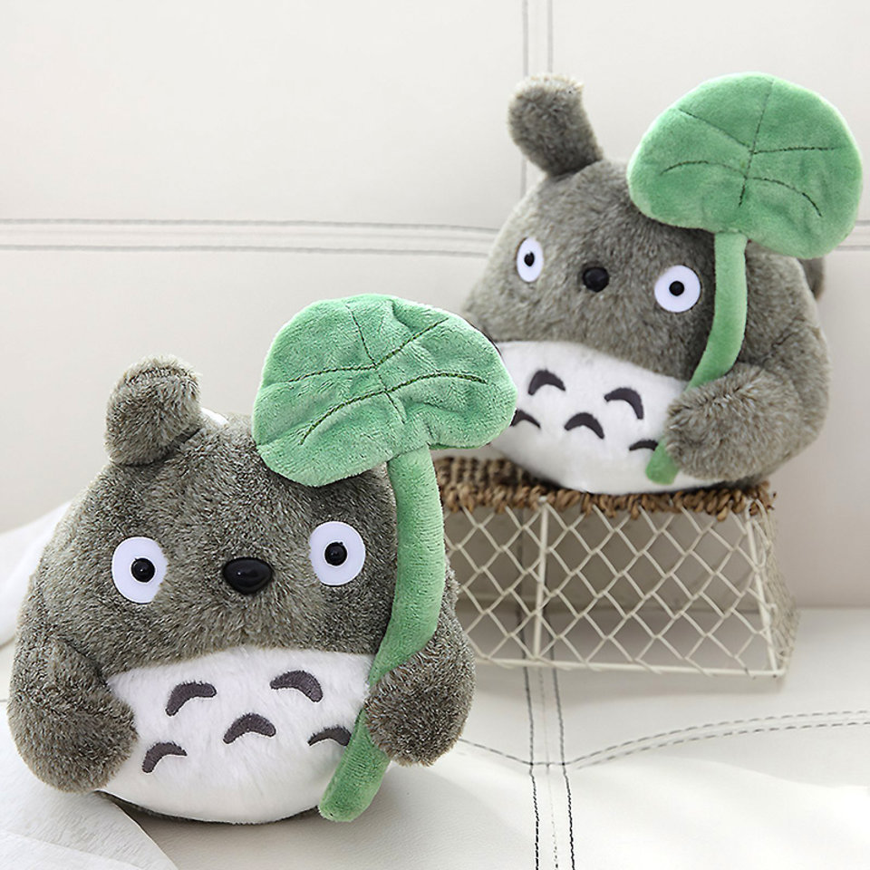 мягкая игрушка Тоторо с листиком 22см 805