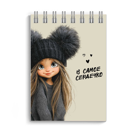 блокнот А7 цв 40л Девочка в шапке гребень 73419